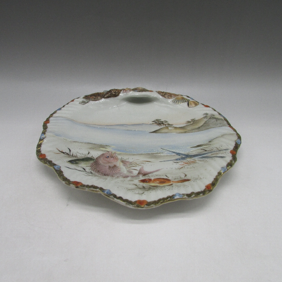横浜焼 砂浜打上魚風景貝型皿