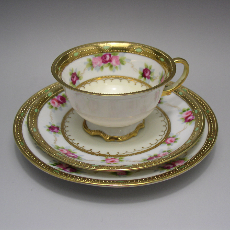 オールドノリタケ 金彩薔薇文トリオ