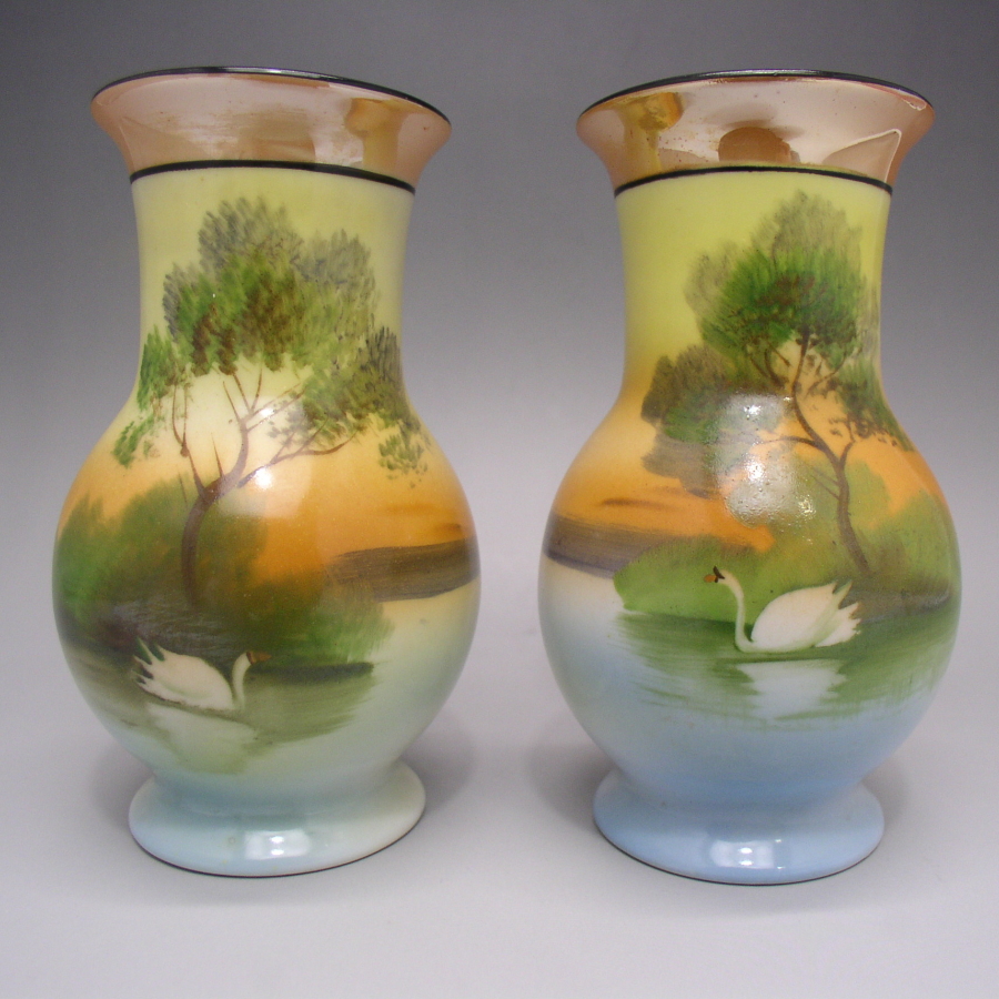 オールドノリタケ 夕焼湖畔白鳥風景文花瓶一対