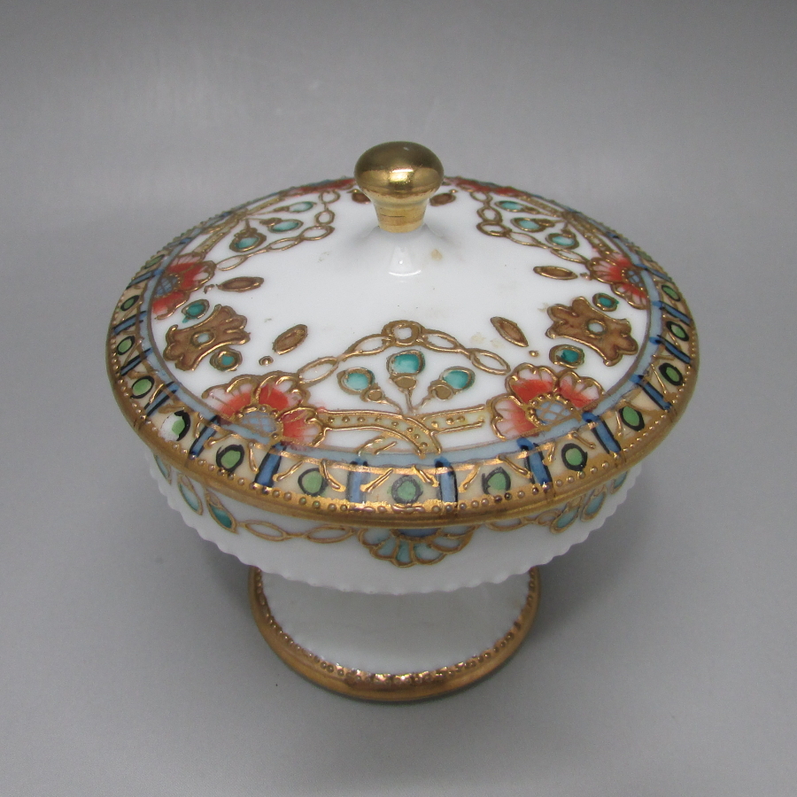 オールドノリタケ 金彩赤花文トリンケットボックス