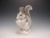 プレミアノリタケ ボーンチャイナ栗鼠の置物