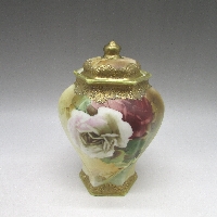 オールドノリタケ 金彩薔薇文茶葉入れ