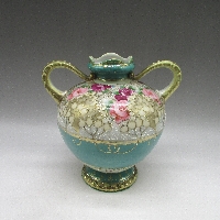 オールドノリタケ 金彩エメラルド地薔薇文花瓶