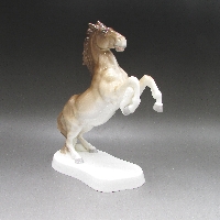 プレミアノリタケ ボーンチャイナの馬の置物