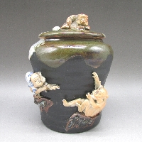 隅田焼 香二 高浮彫猿図葉巻入